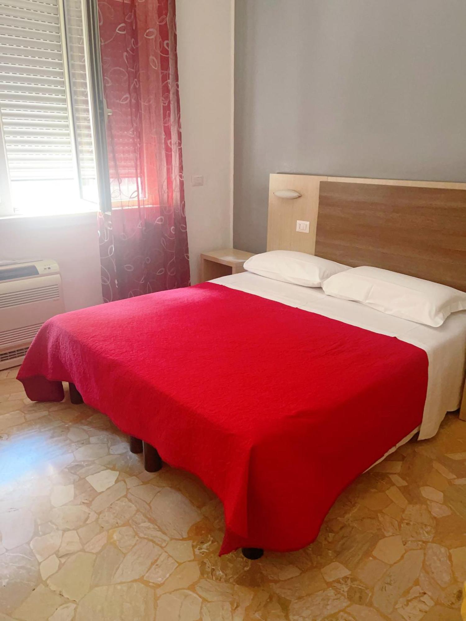 Camera Tripla con Bagno